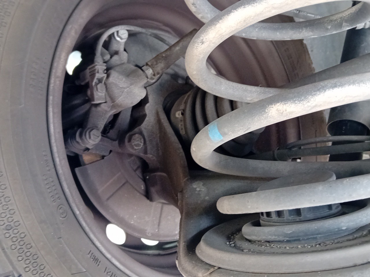 Left rear steering knuckle