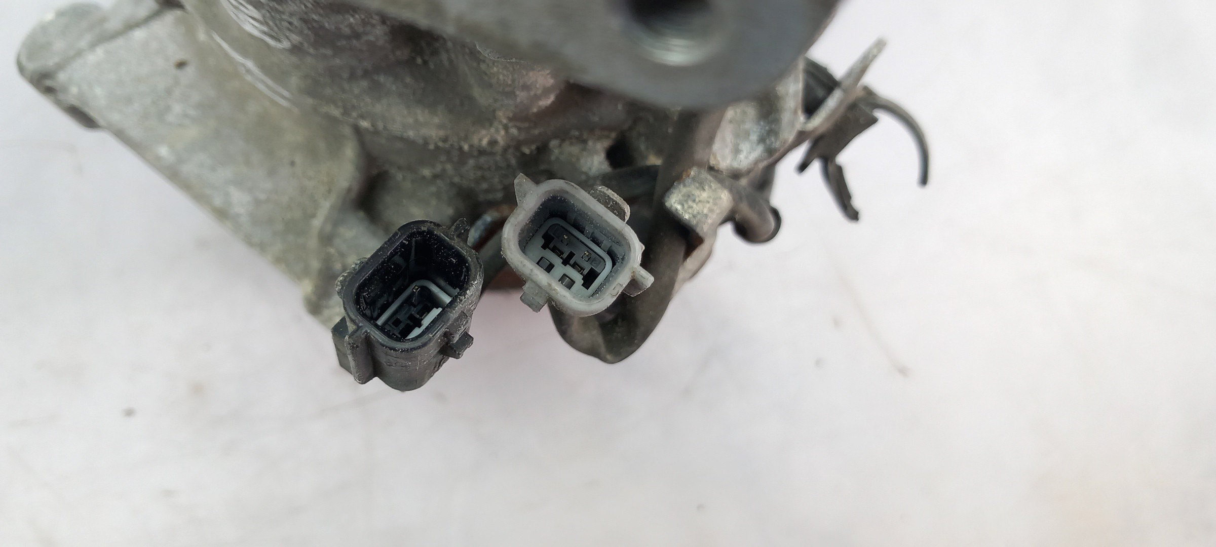 AC compressor NISSAN X-Trail (T32) Imagem-3