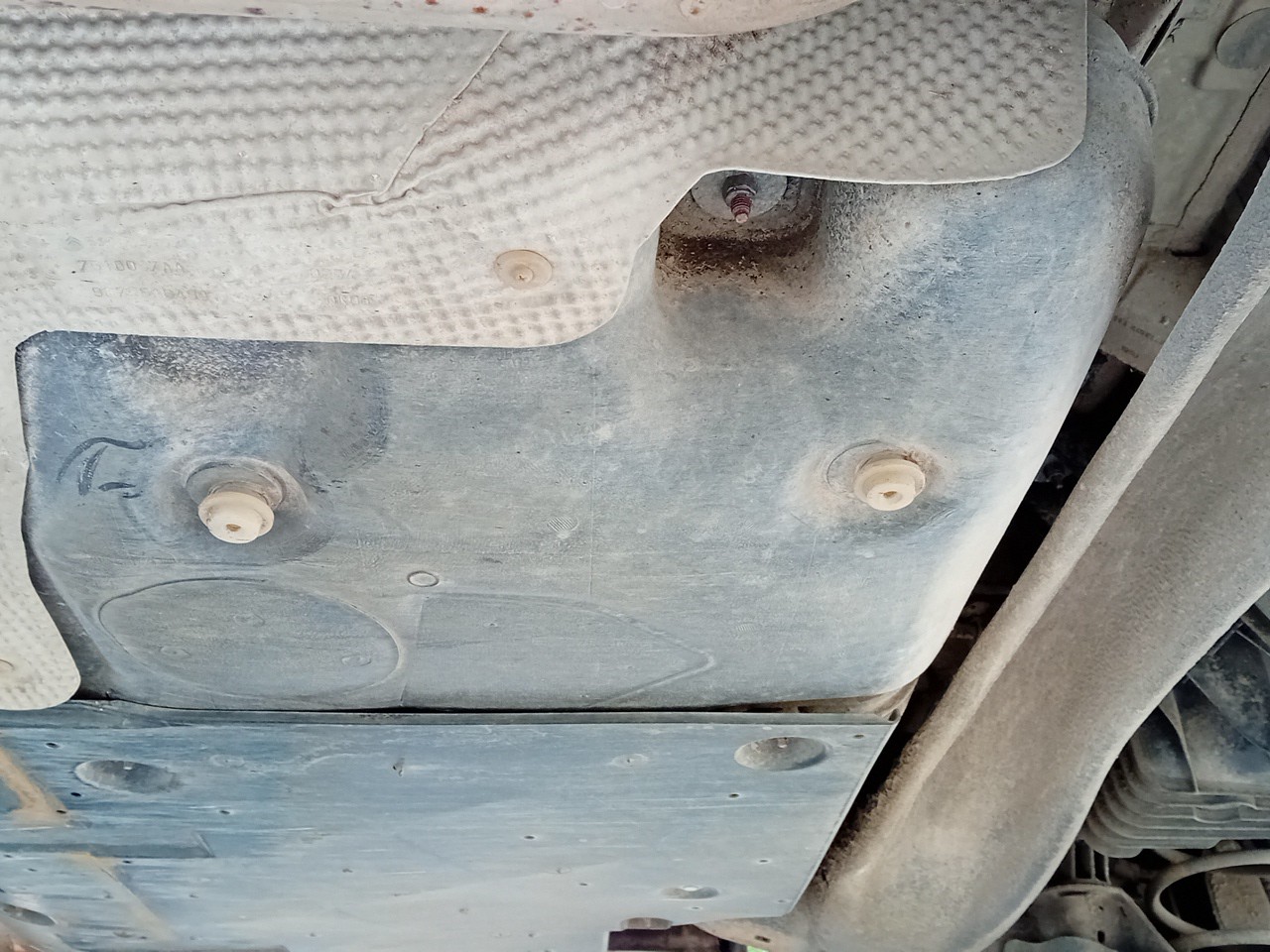 Réservoir de carburant CITROËN C4 Grand Picasso II (DA_, DE_) Imagem-0