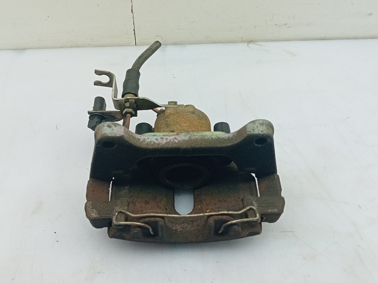Étrier de frein avant Droite AUDI A4 Avant (8E5, B6) Imagem-1