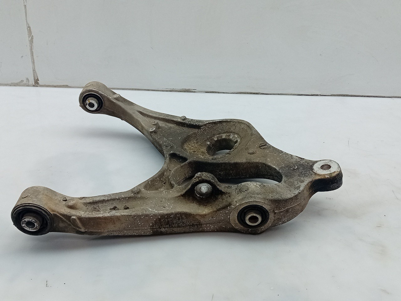 Bras de suspension arrière Droite MERCEDES-BENZ Classe M (W166) Imagem-1