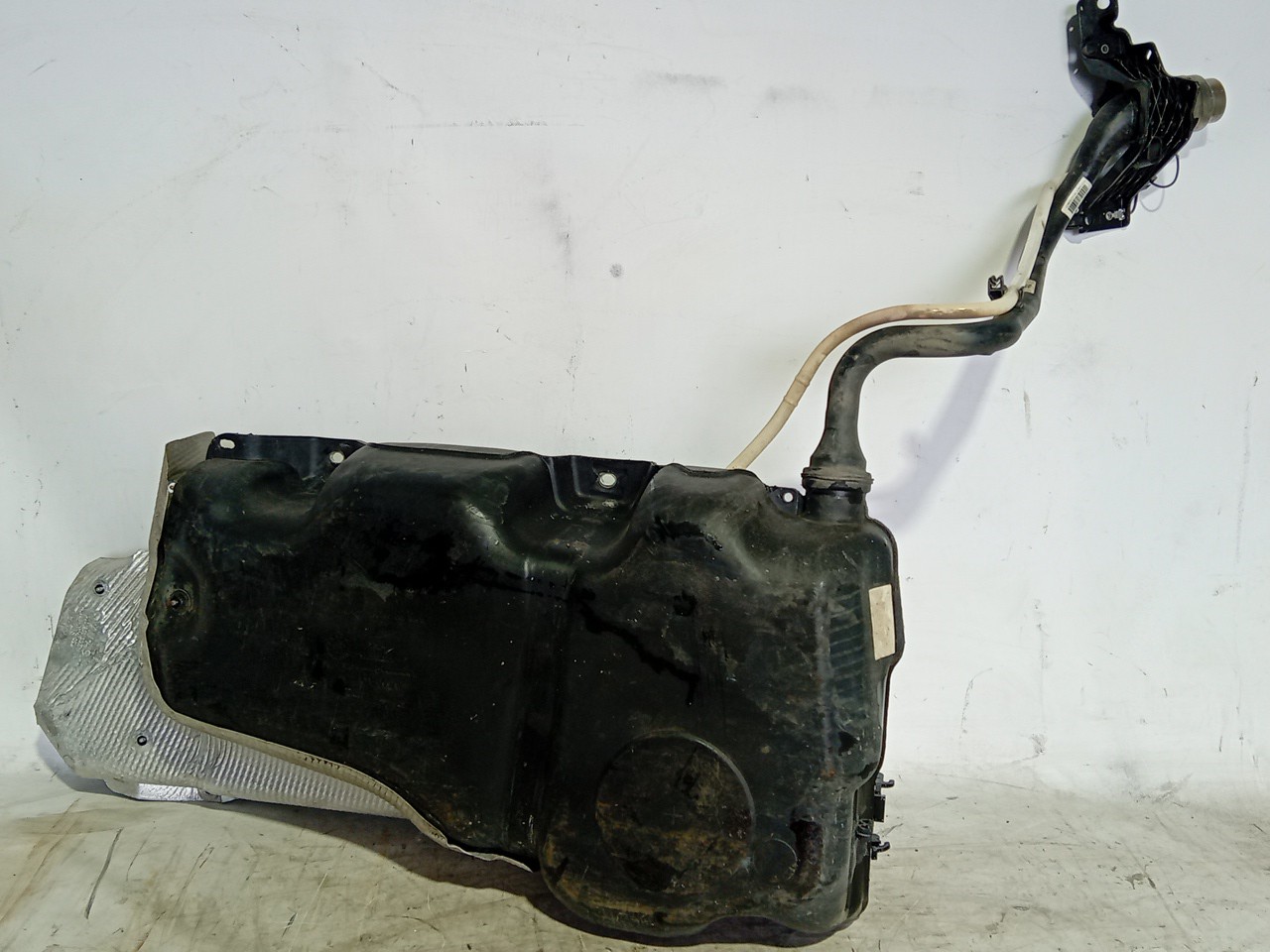 Fuel tank AUDI A3 Sportback (8VA, 8VF) Imagem-1