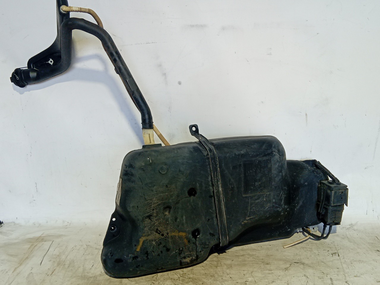 Réservoir de carburant PEUGEOT 2008 I (CU_) Imagem-2
