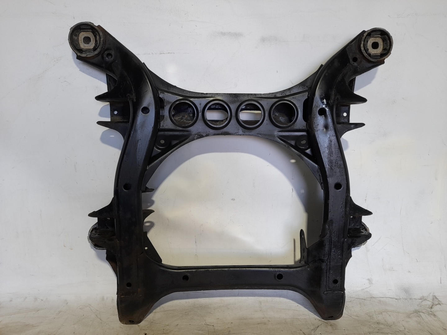 Telaio anteriore VOLKSWAGEN Touareg (7L) Imagem-1