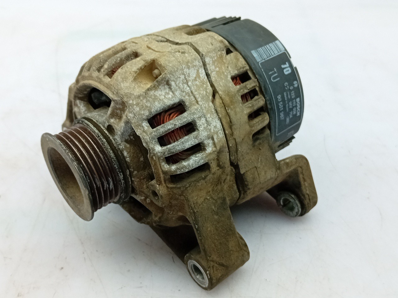 Alternador