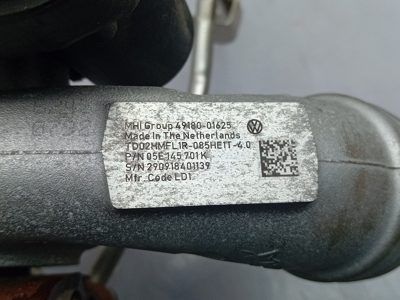 Turbocharger  VOLKSWAGEN Tiguan (AD1, AX1) Imagem-4
