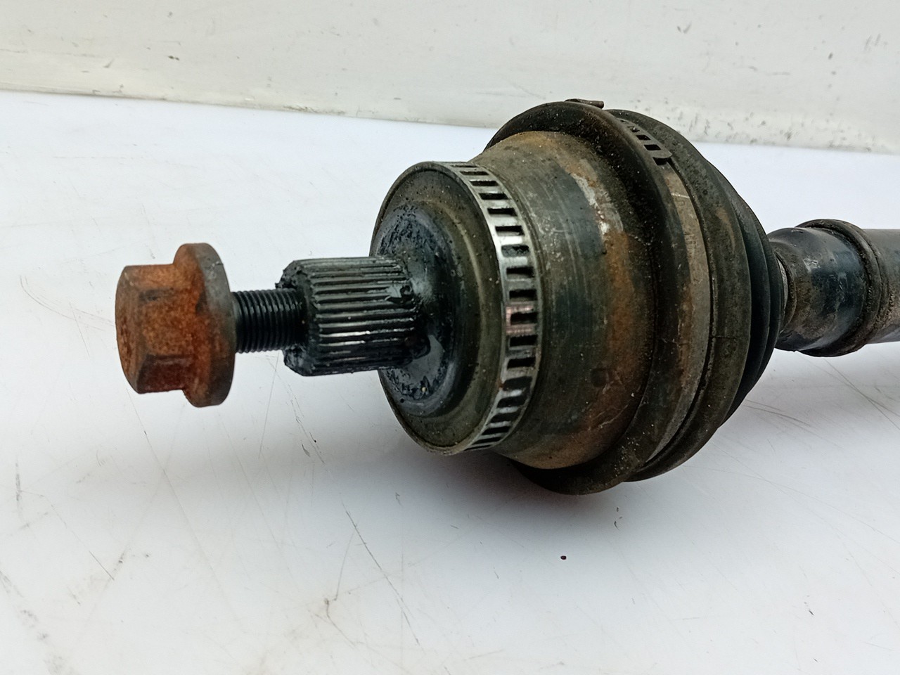 Transmission avant gauche AUDI A6 Avant (4B5, C5) Imagem-2