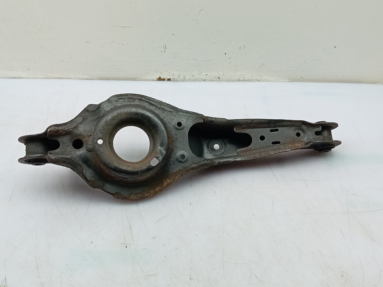 Right rear suspension arm MAZDA 3 (BK) Imagem-1