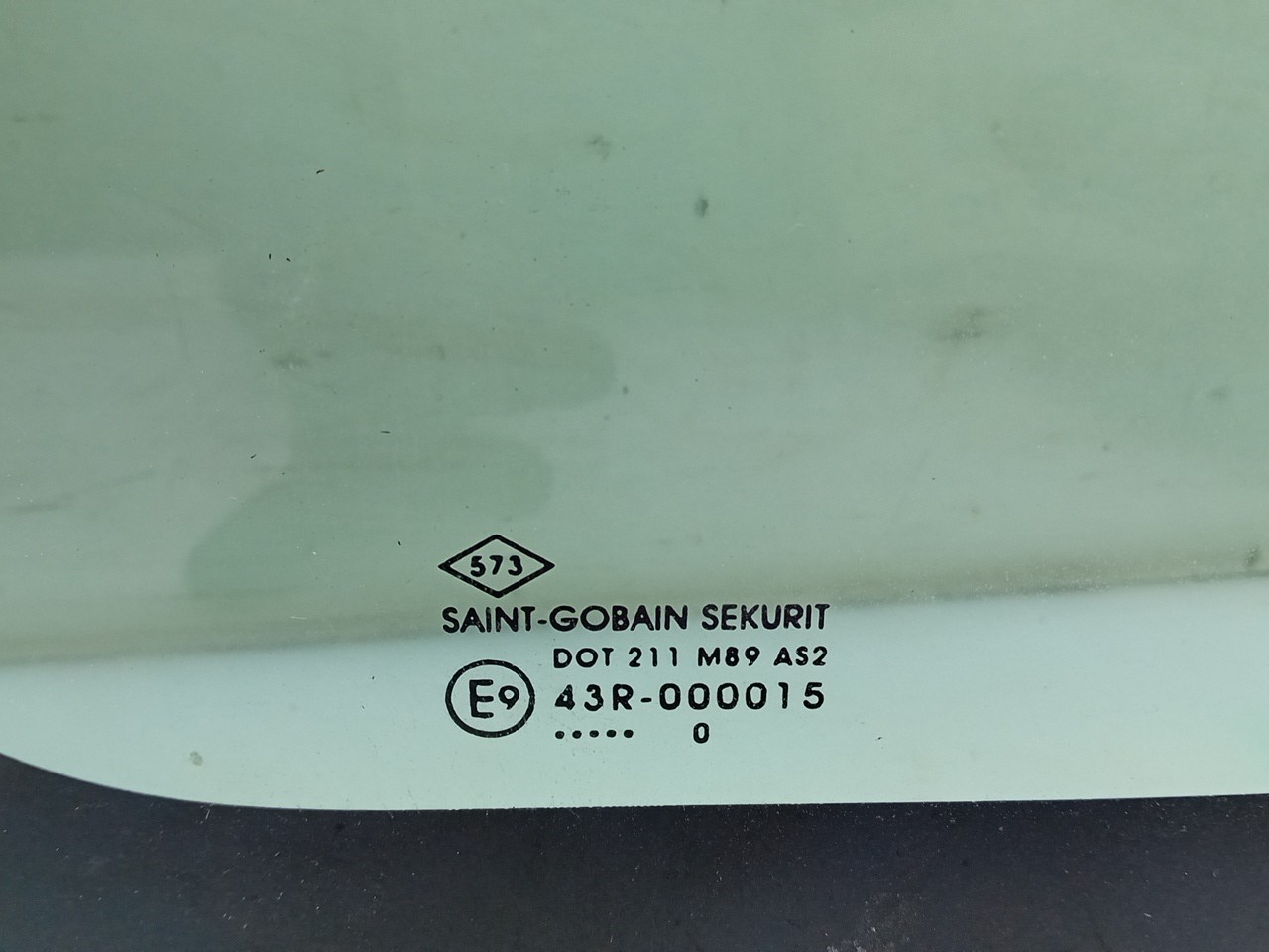 Left rear door glass DACIA Lodgy (JS_) Imagem-2