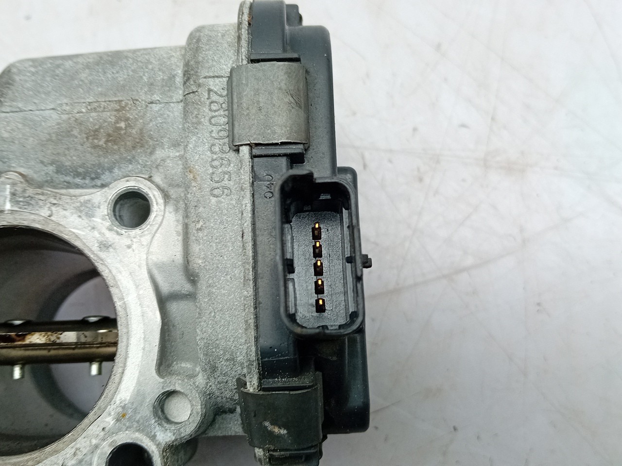 Corpo borboleta PEUGEOT 5008 I (0U_, 0E_) Imagem-2