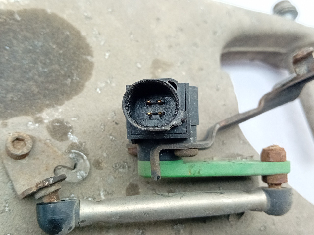 Left front suspension arm AUDI Q5 (8R) Imagem-1