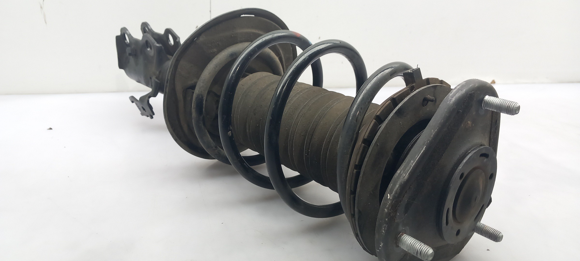 Right Front Shock Absorber TOYOTA Auris Touring Sports (_E18_) Imagem-2
