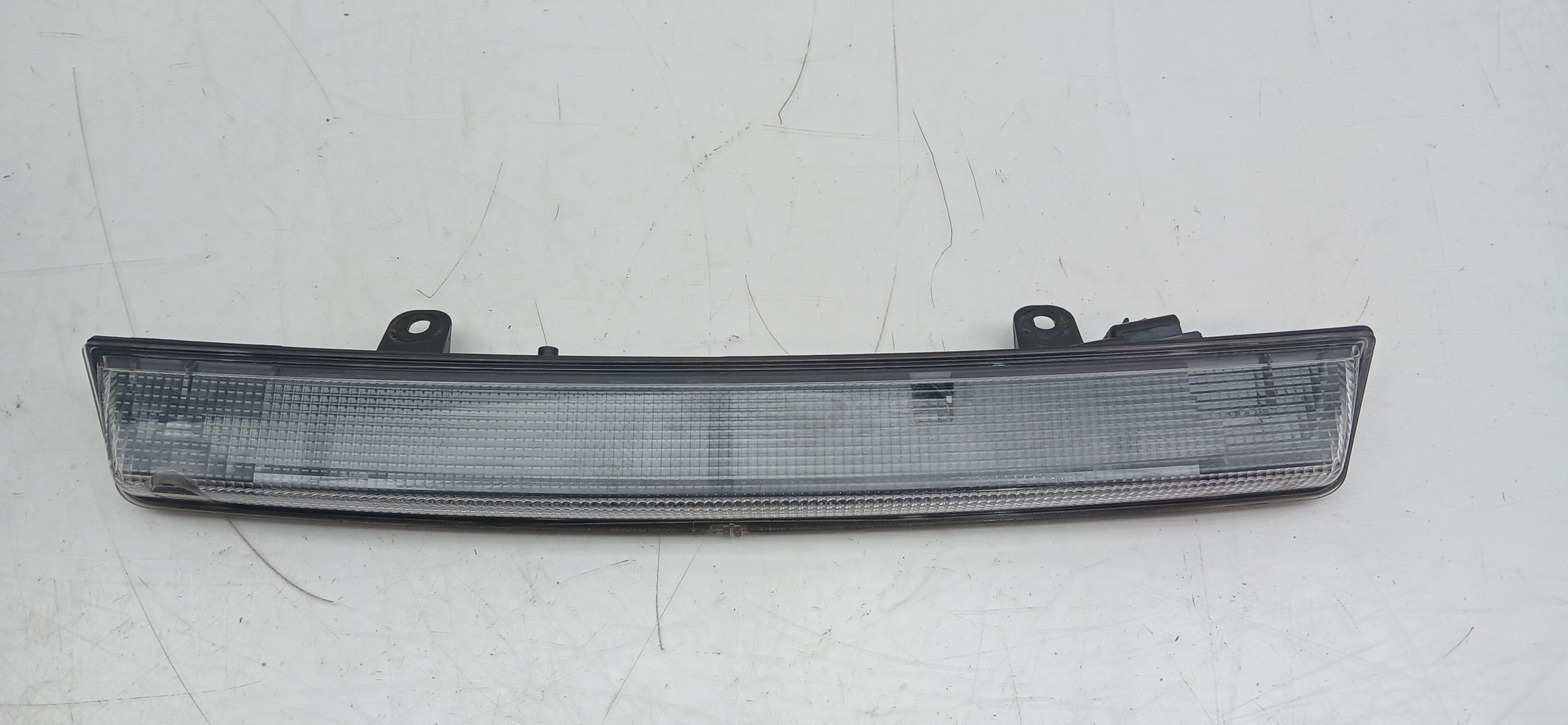 Additional stop light / 3rd stop light PEUGEOT 208 II Imagem-1