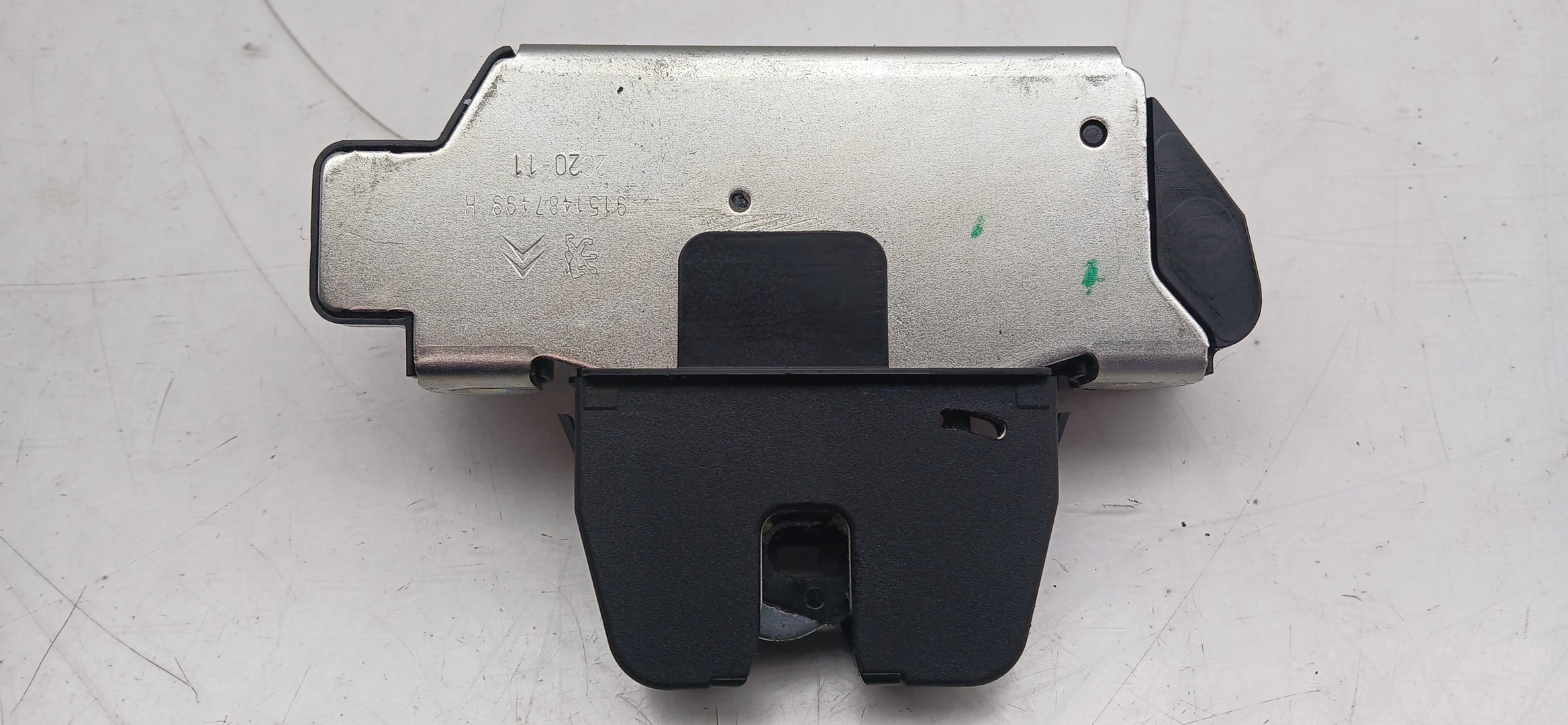Tailgate Lock /Latch PEUGEOT 208 II Imagem-1