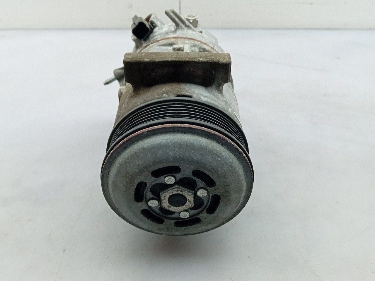 Compressor AC PEUGEOT 208 II Imagem-1