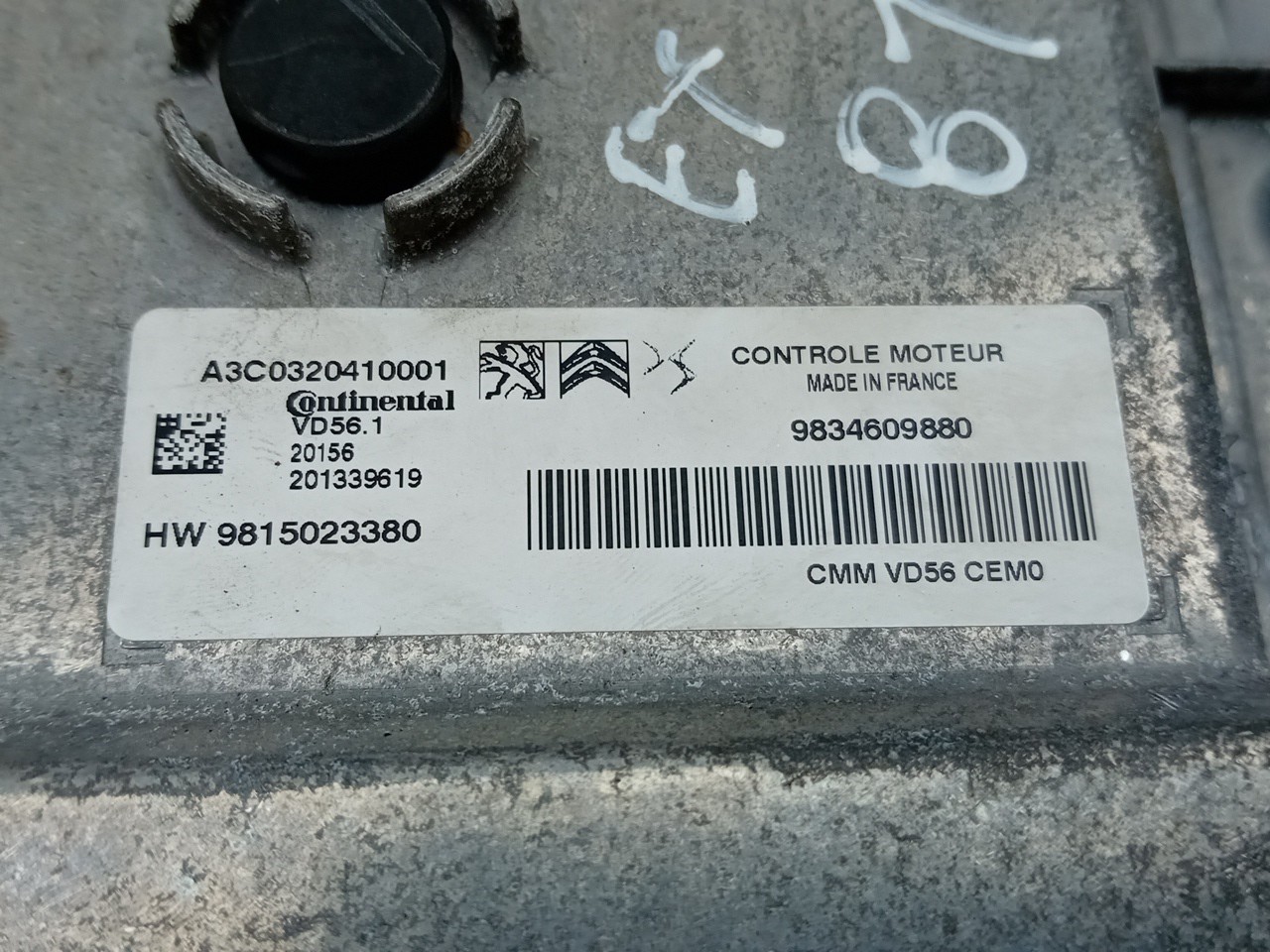 Centralita motor / ECU PEUGEOT 208 II Imagem-3