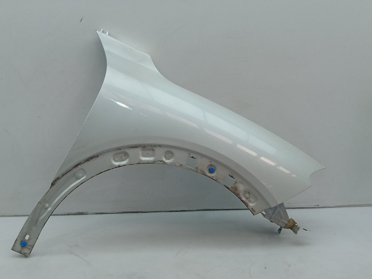 Right fender