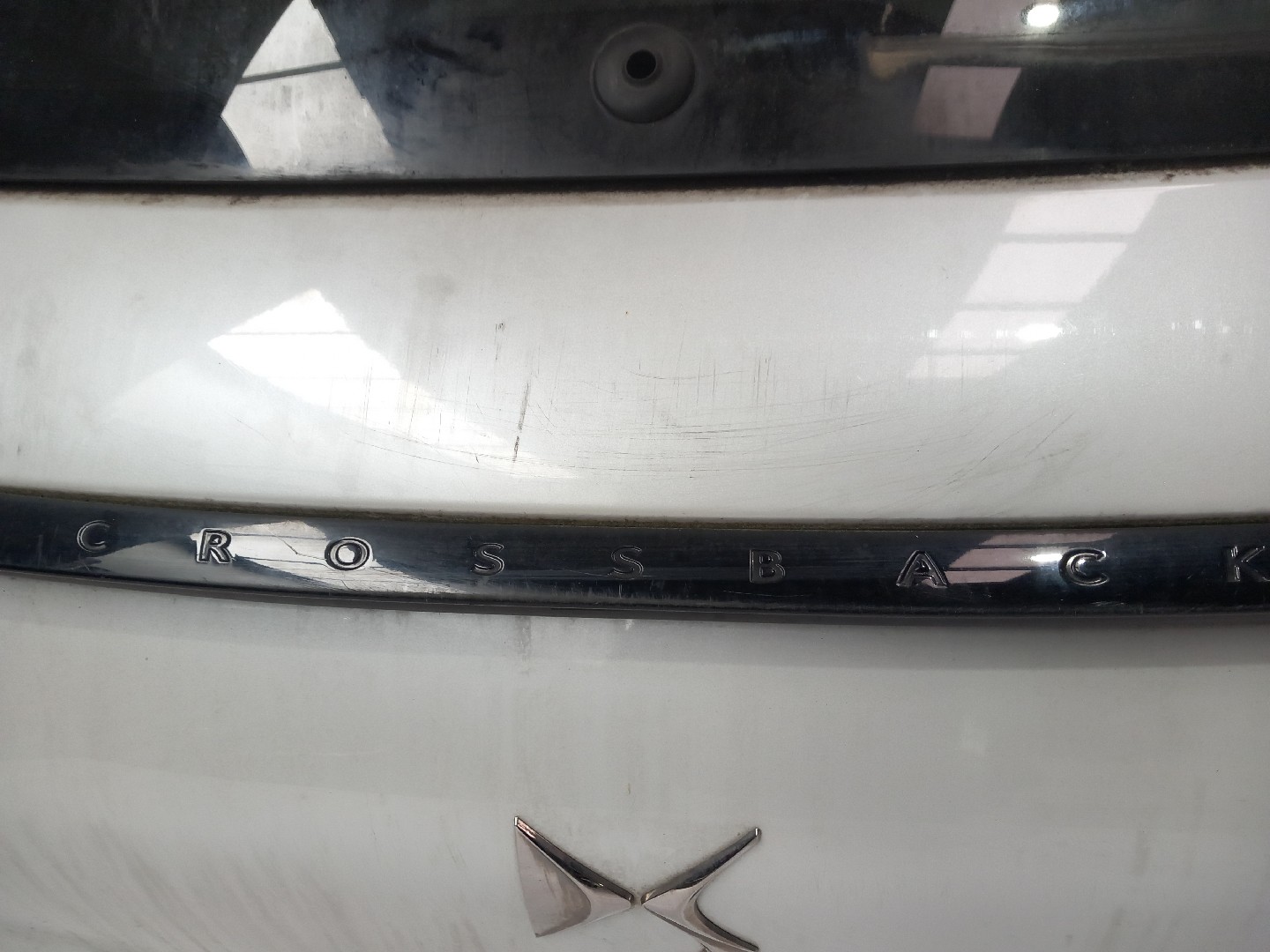 Hayon / Coffre DS DS3 Crossback Imagem-1