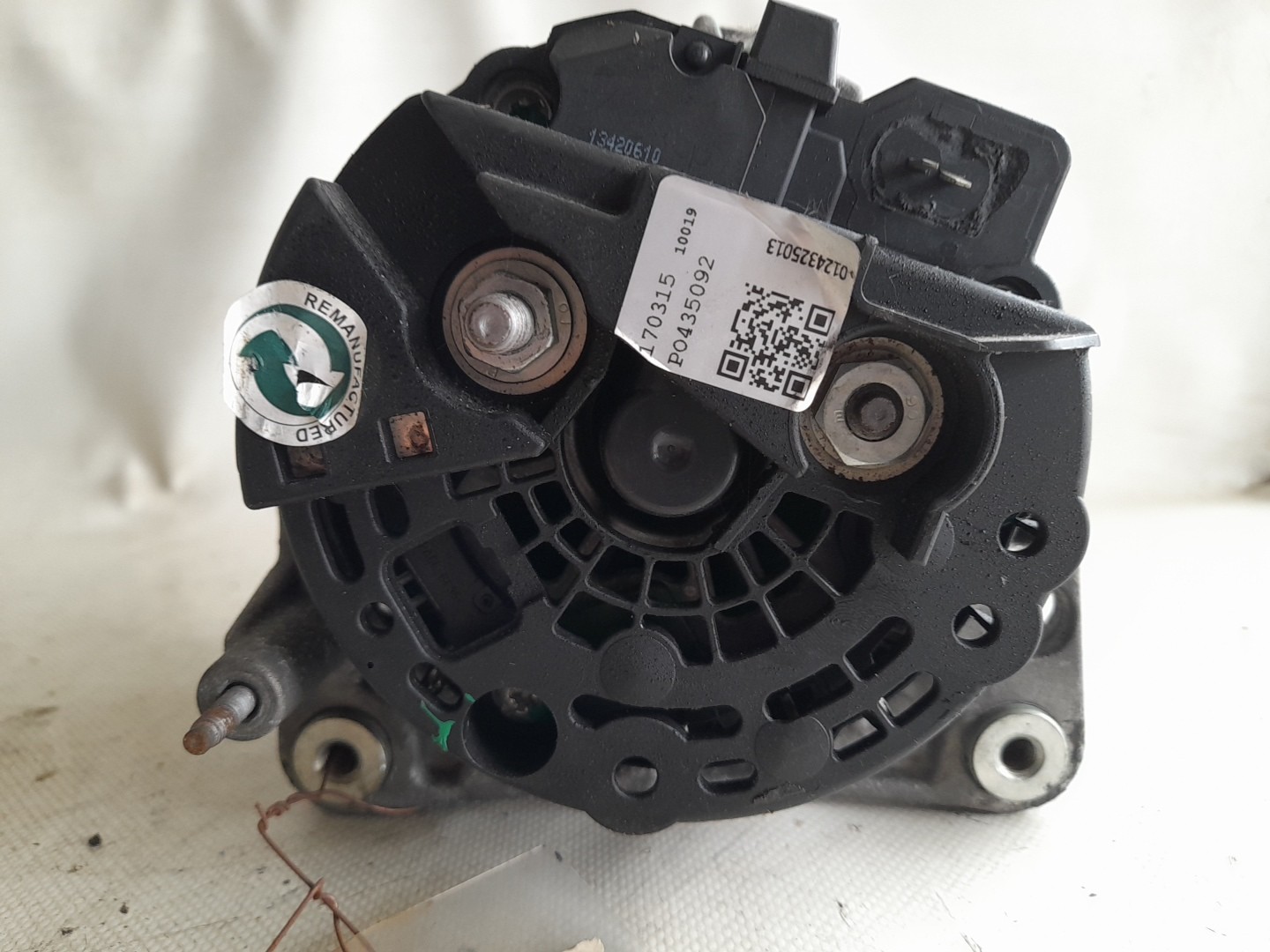 Alternador VOLKSWAGEN Golf IV (1J1) Imagem-1