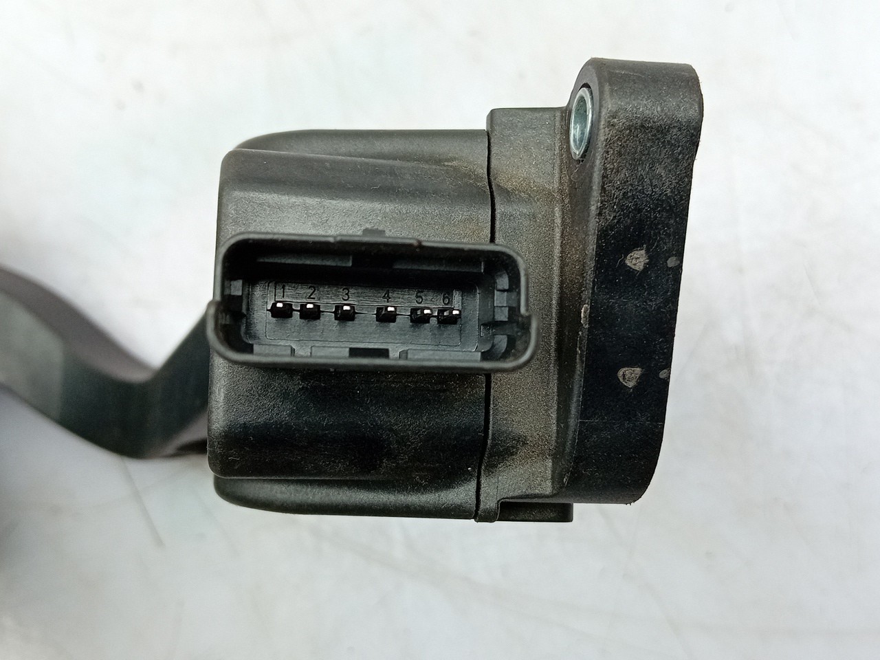 Accelerator Pedal PEUGEOT 5008 I (0U_, 0E_) Imagem-2