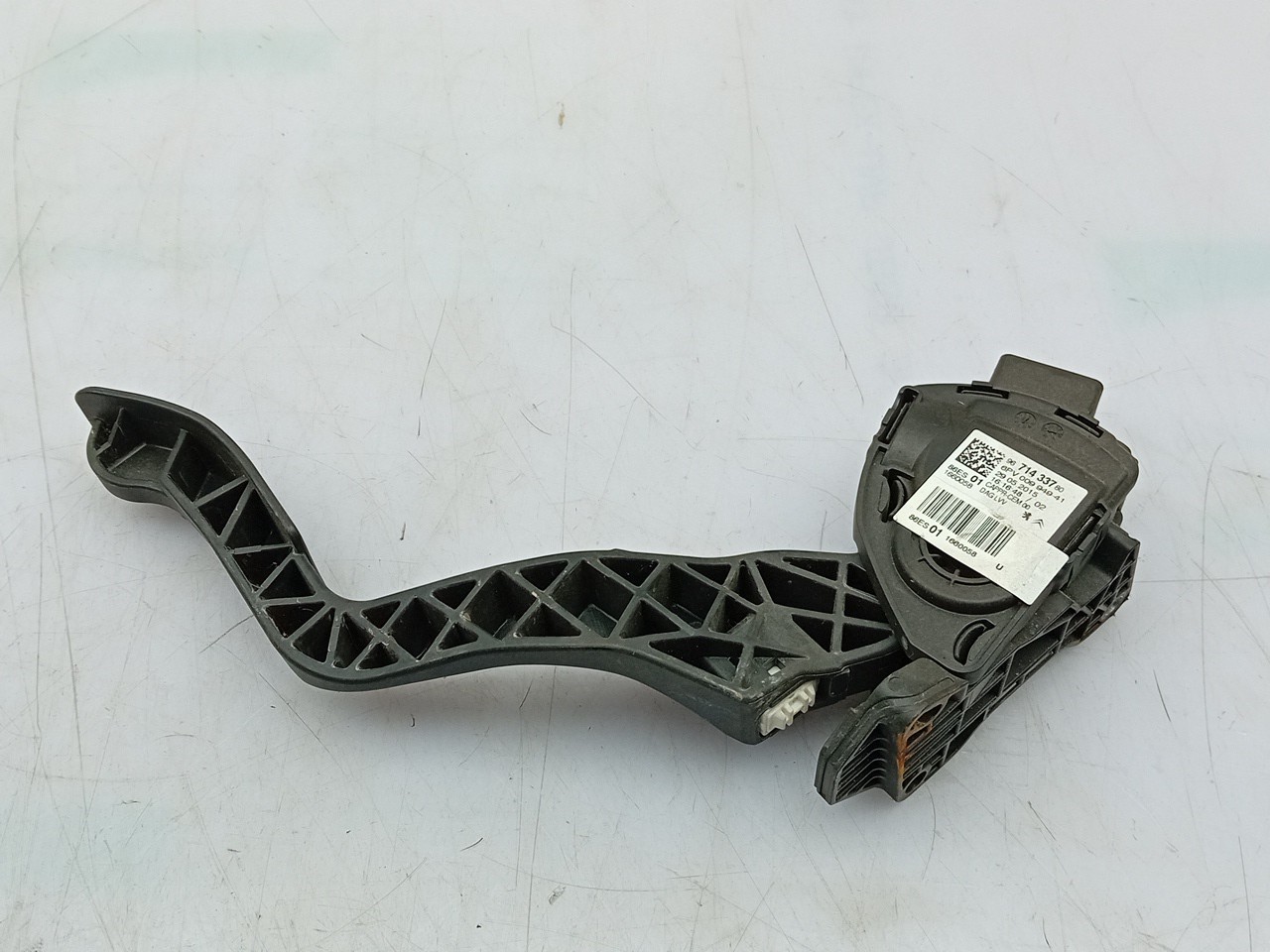 Accelerator Pedal PEUGEOT 208 Imagem-1