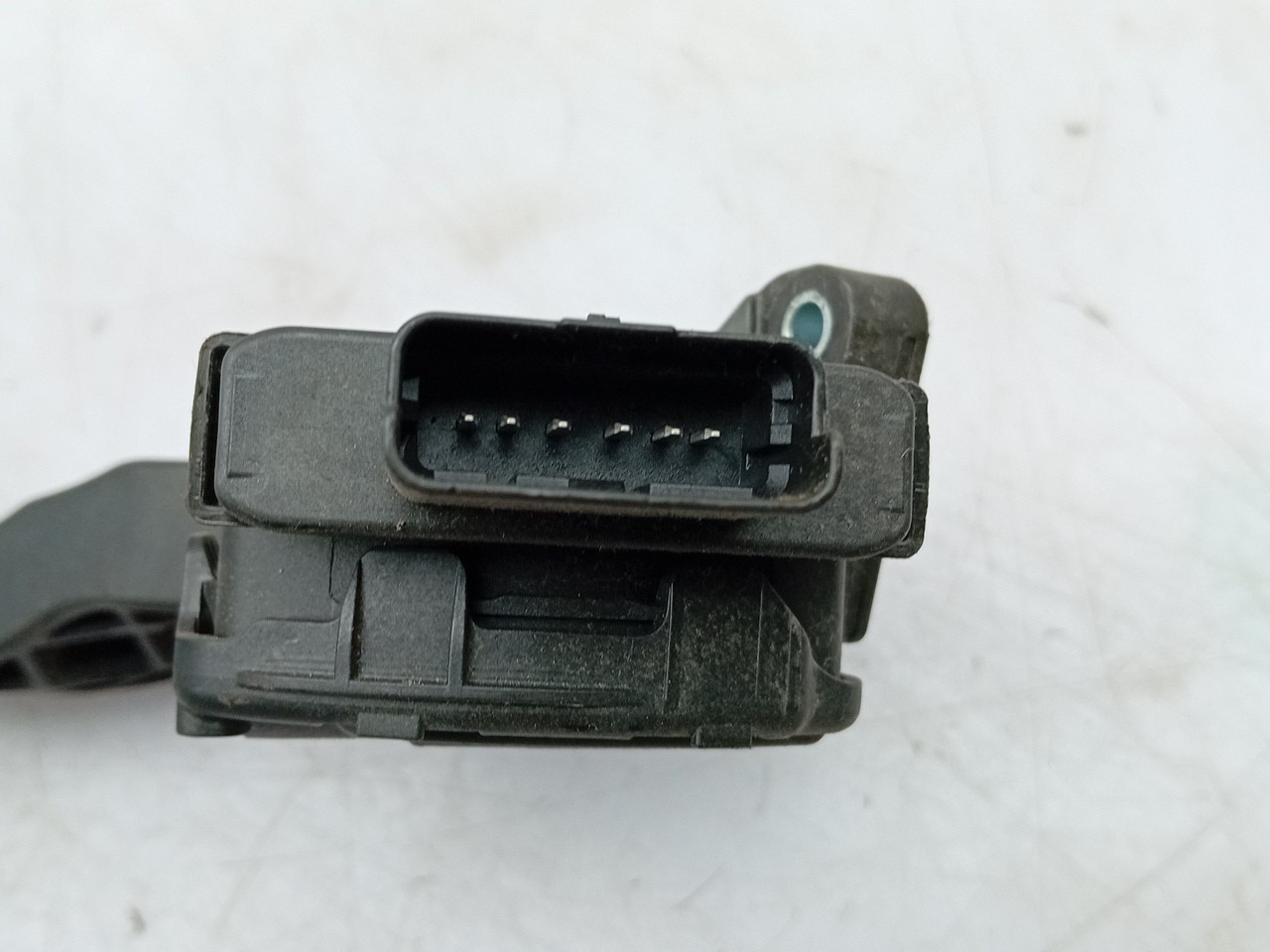 Accelerator Pedal PEUGEOT 208 Imagem-2