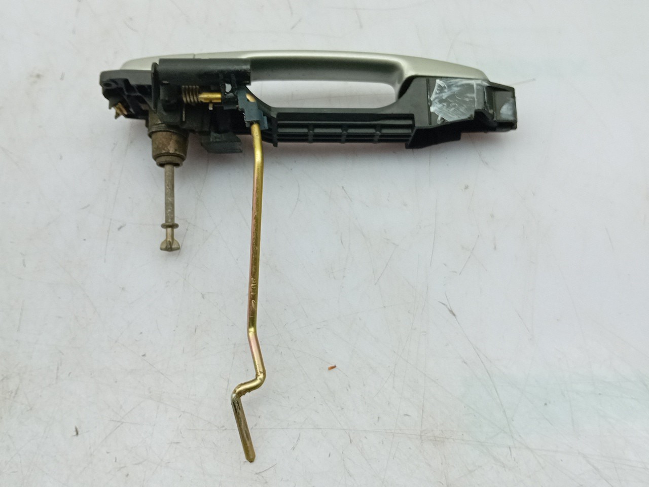 Left front door handle TOYOTA Avensis Sedan (_T22_) Imagem-1