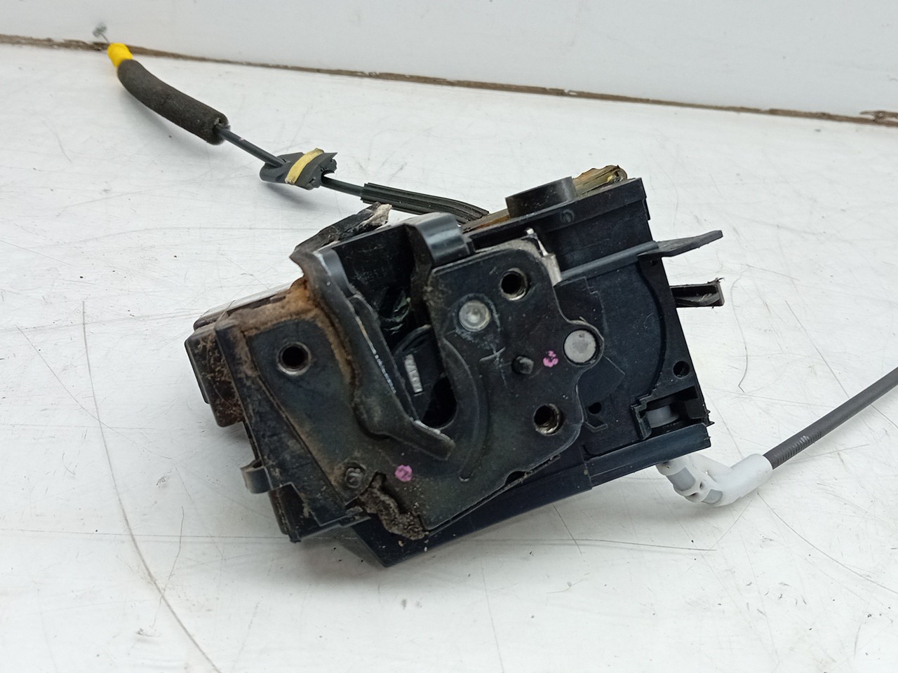 Rear Left Door Lock PEUGEOT 308 SW II Imagem-1
