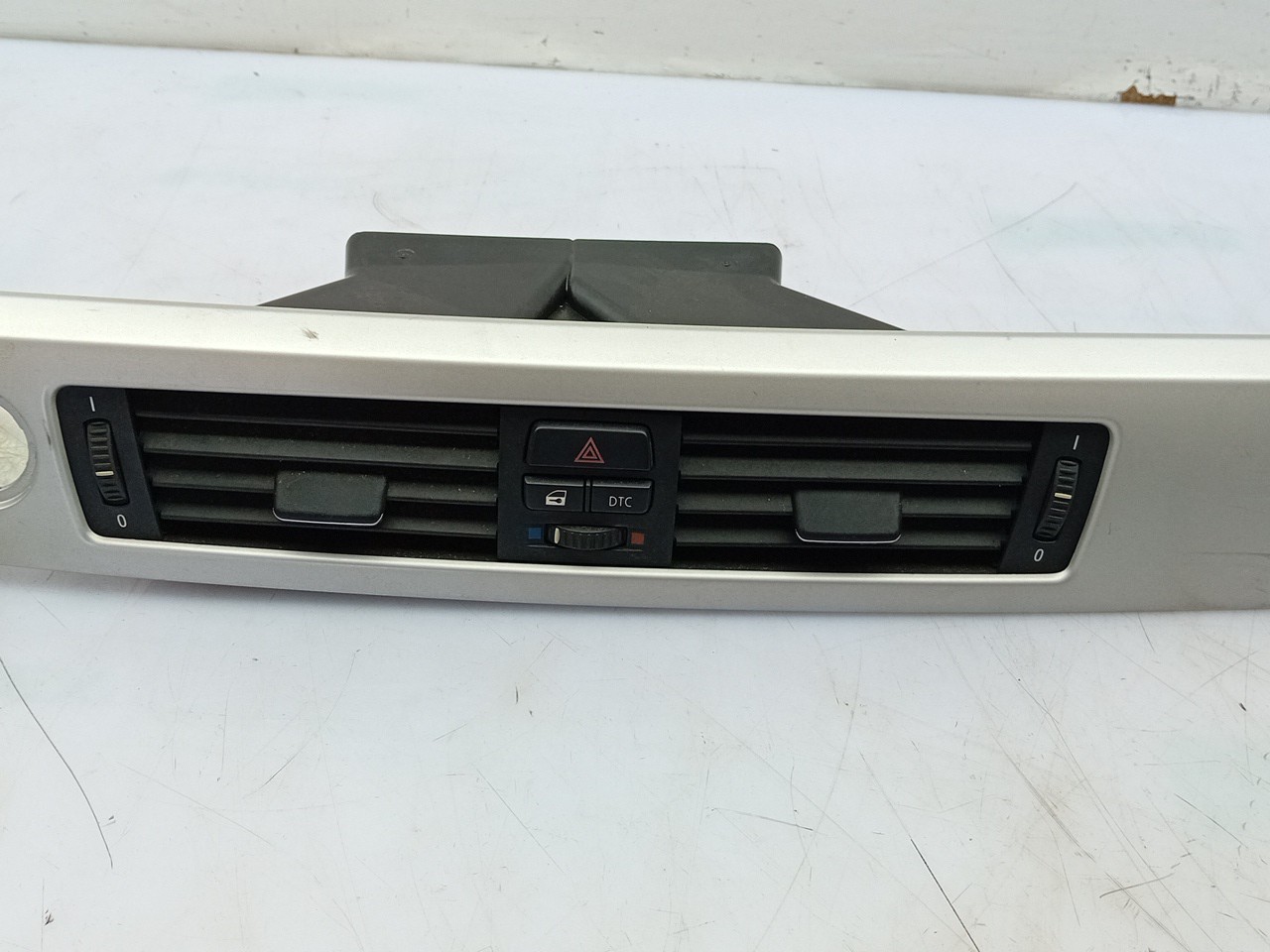 Difusor / saída de ar BMW 3 (E90) Imagem-2