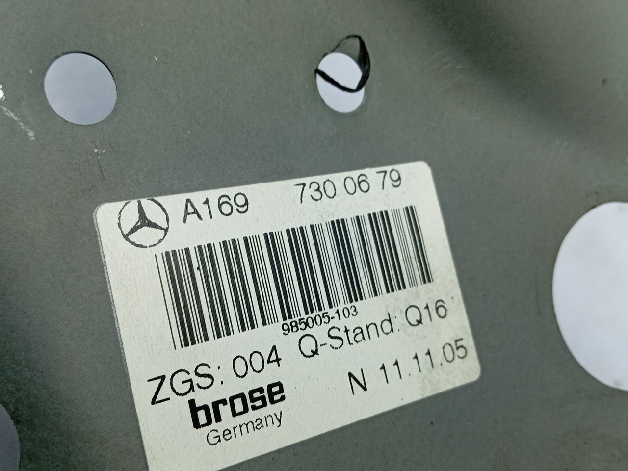 Lève-vitre arrière Droite MERCEDES-BENZ Classe B (W245) Imagem-2
