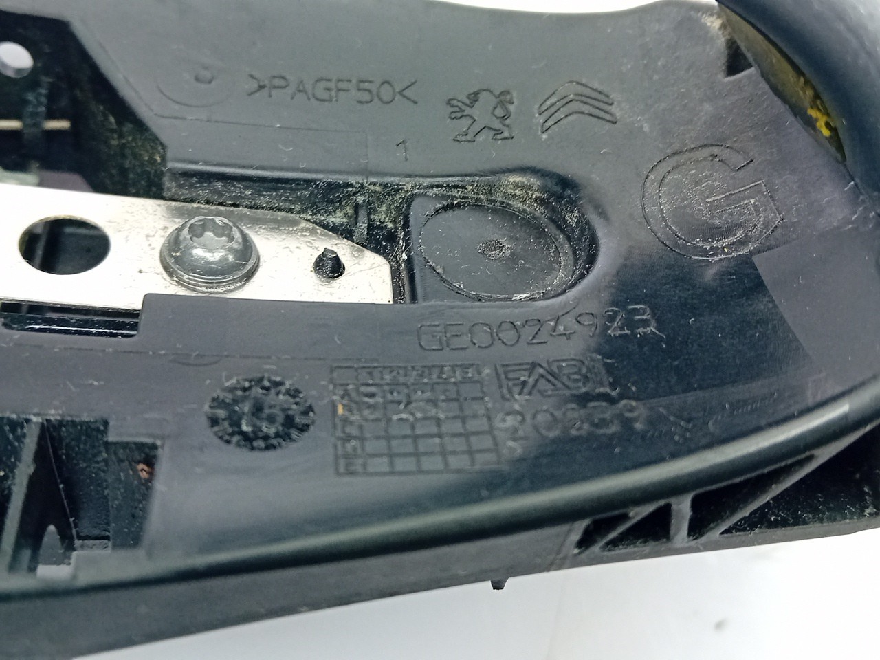 Left front door handle PEUGEOT 308 SW II Imagem-2