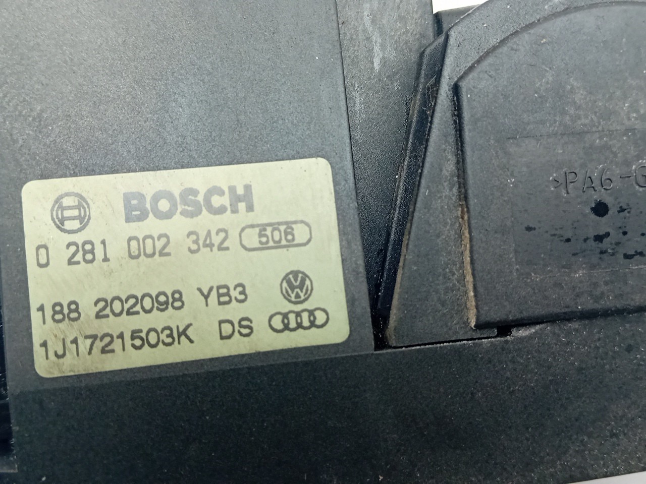 Accelerator Pedal SKODA Octavia I Hatchback (1U2) Imagem-3