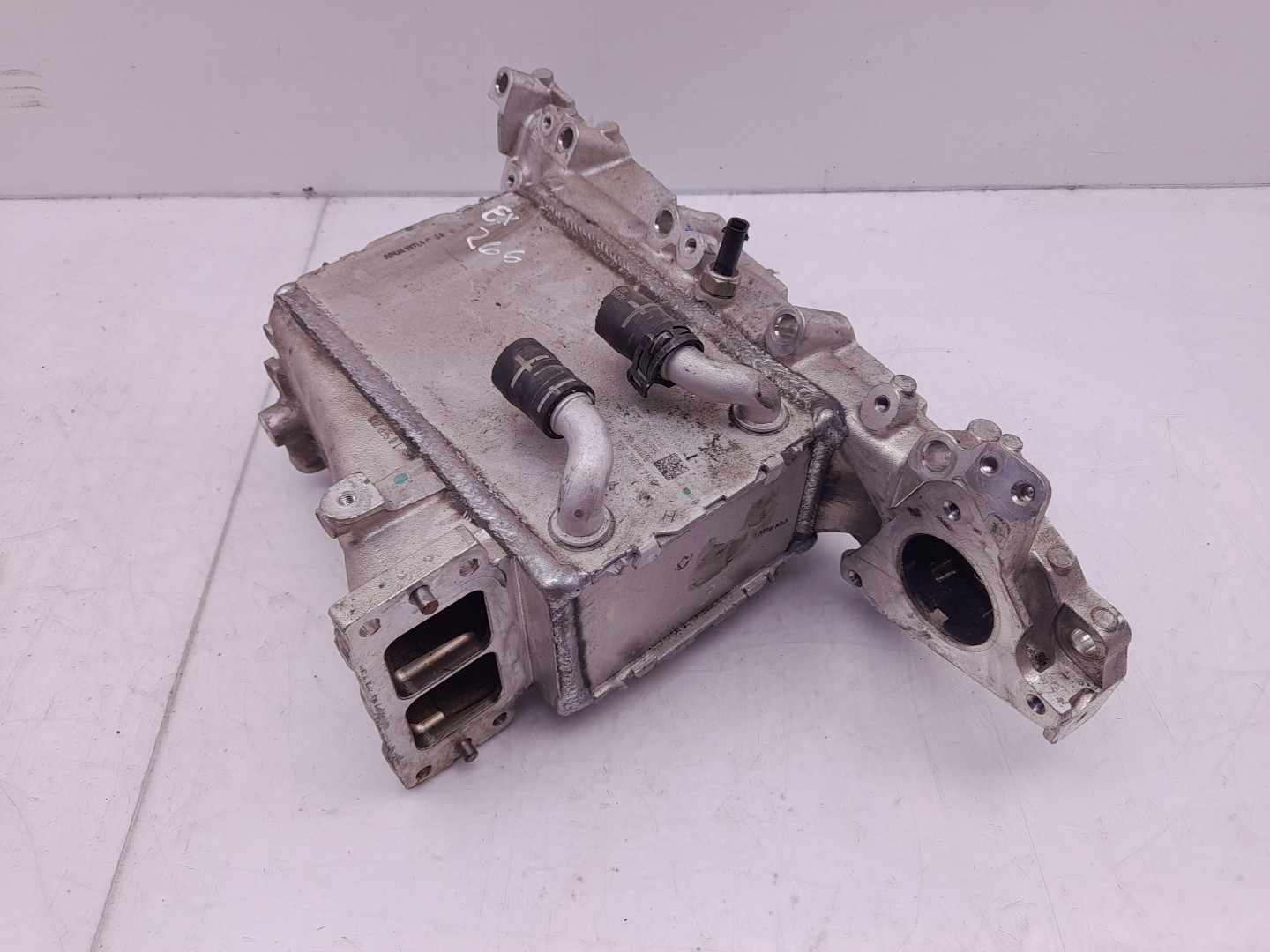 Intake manifold AUDI A3 Sportback (8VA, 8VF) Imagem-1