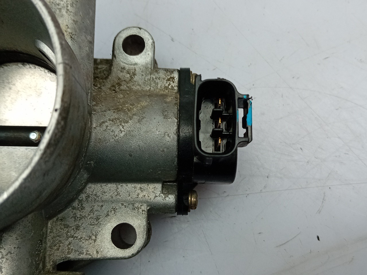 Throttle body TOYOTA Avensis Sedan (_T22_) Imagem-3