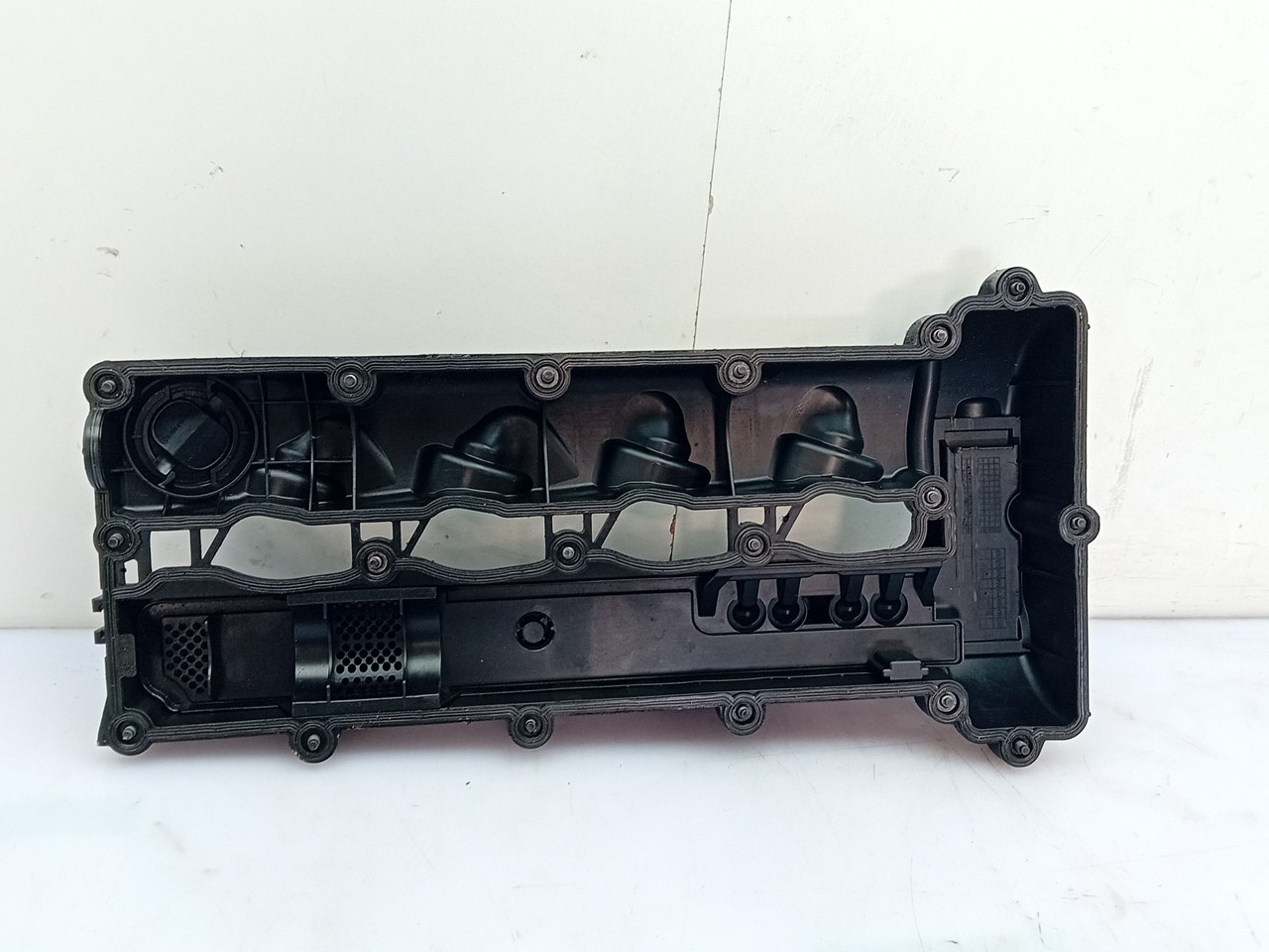 Tampa das válvulas MERCEDES-BENZ Classe E (W212) Imagem-1