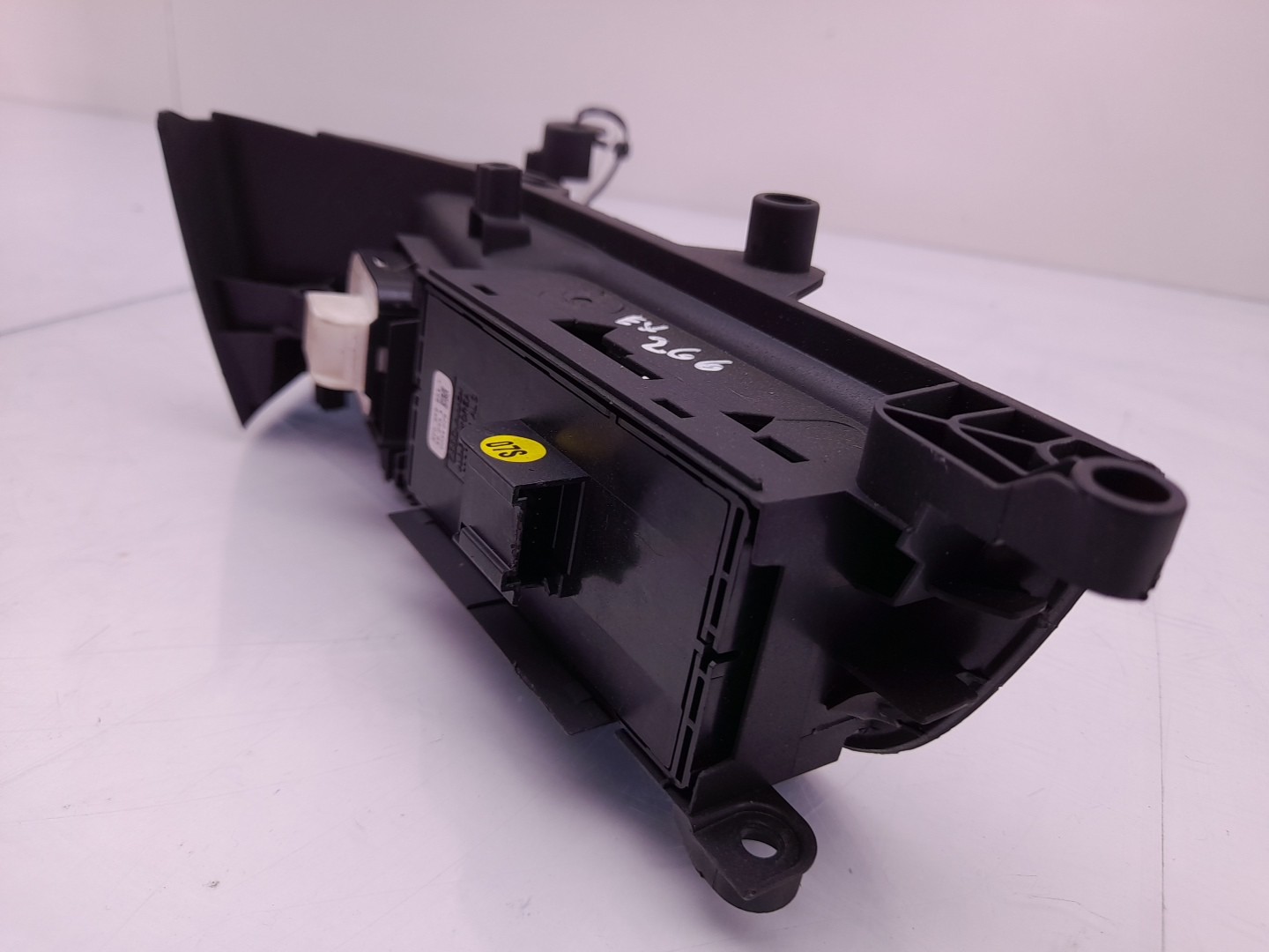 Mando / interruptor elevalunas delantero izquierdo AUDI A3 Sportback (8VA, 8VF) Imagem-3