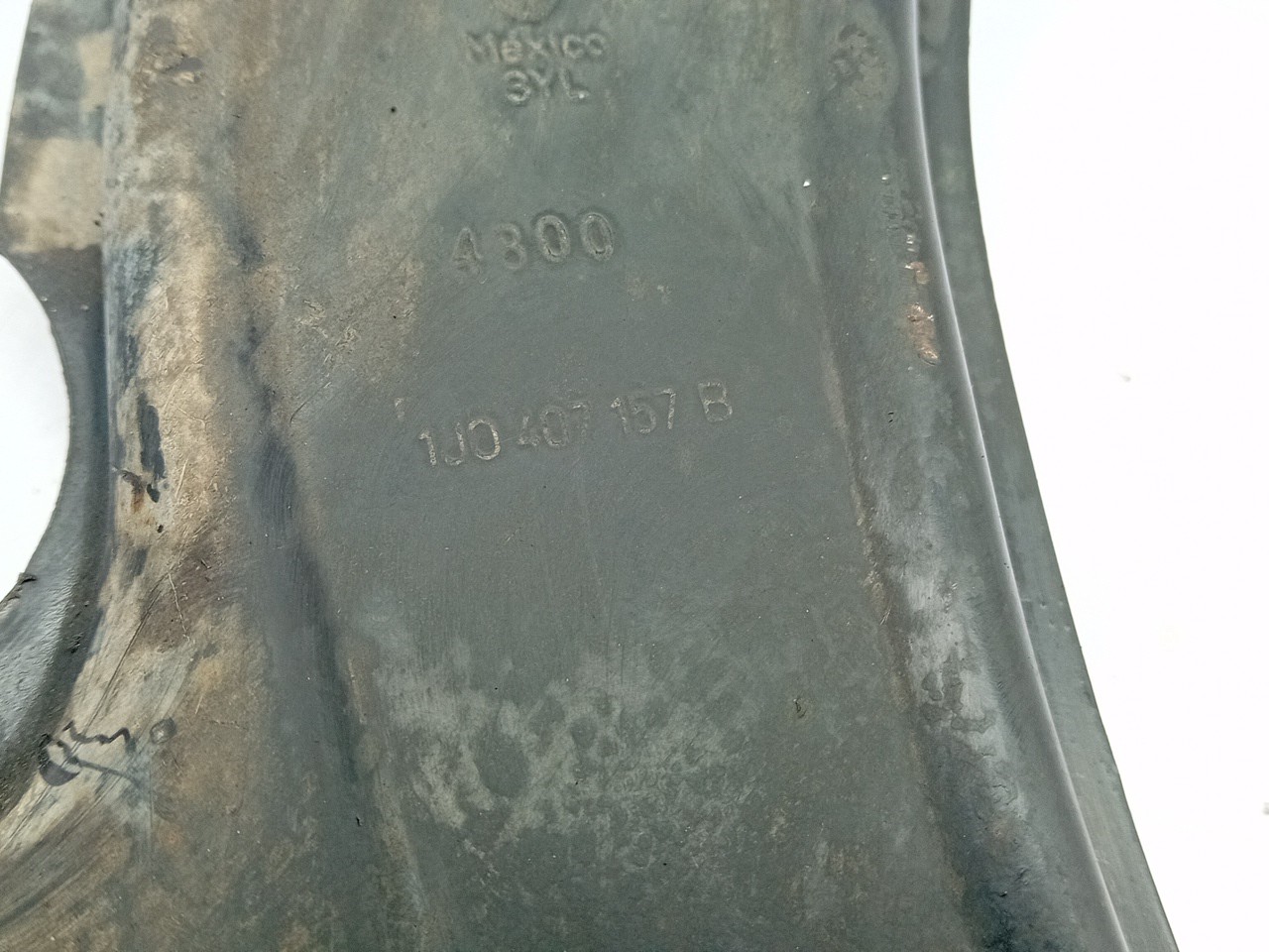 Bras de suspension Avant Droite SEAT Leon (1M1) Imagem-2
