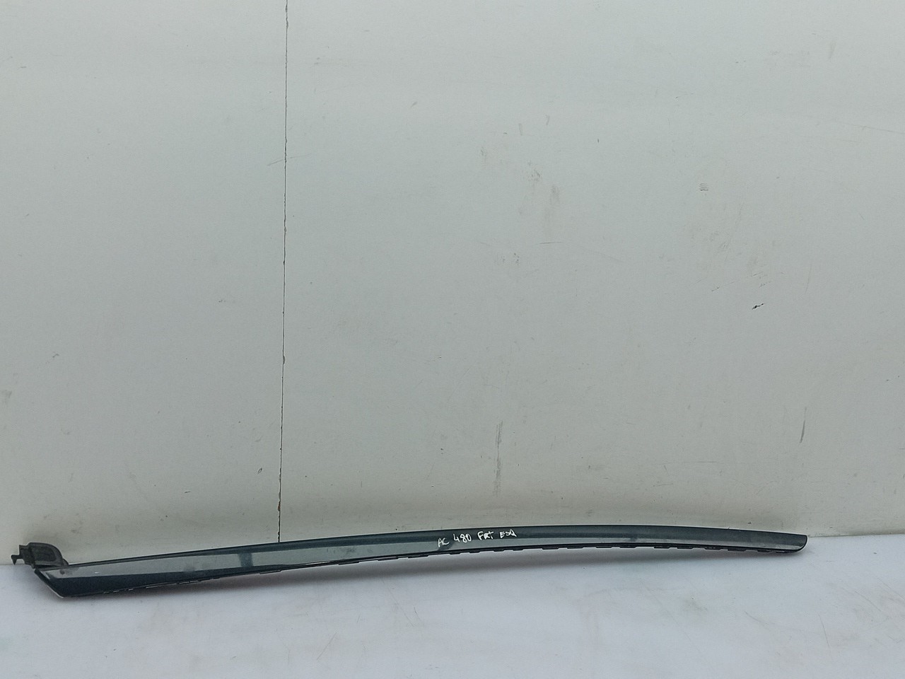 Friso da porta frente direita