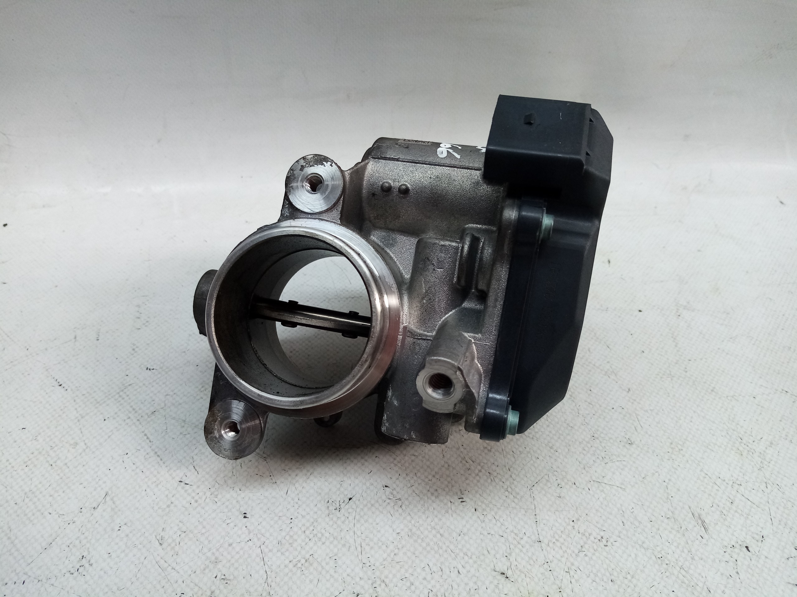 Corpo borboleta AUDI A3 Sportback (8VA, 8VF) Imagem-1