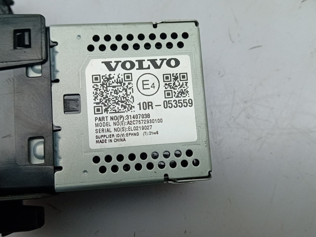 Generic Unit Module VOLVO V60 II (225) Imagem-3