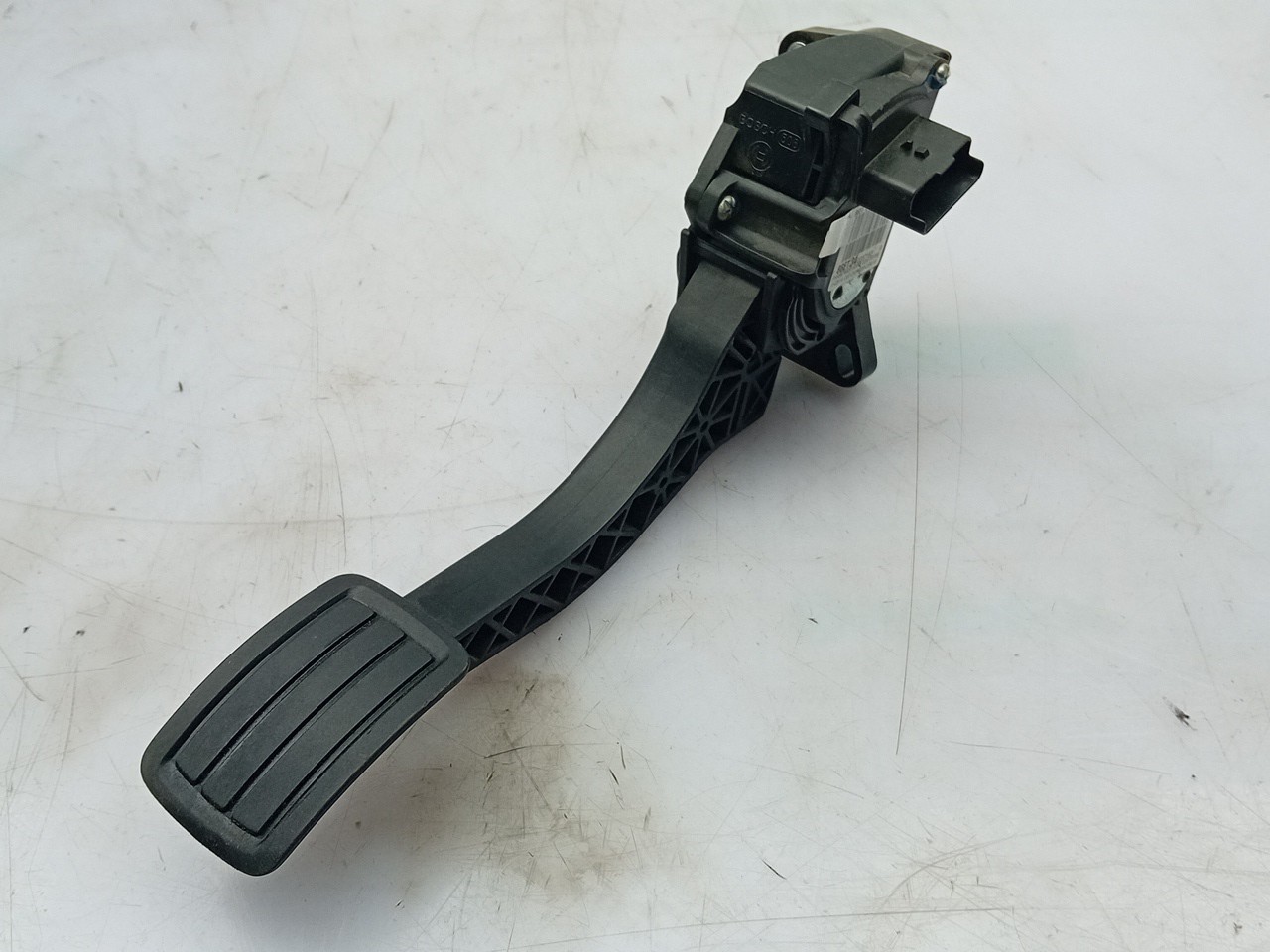 Pedal acelerador