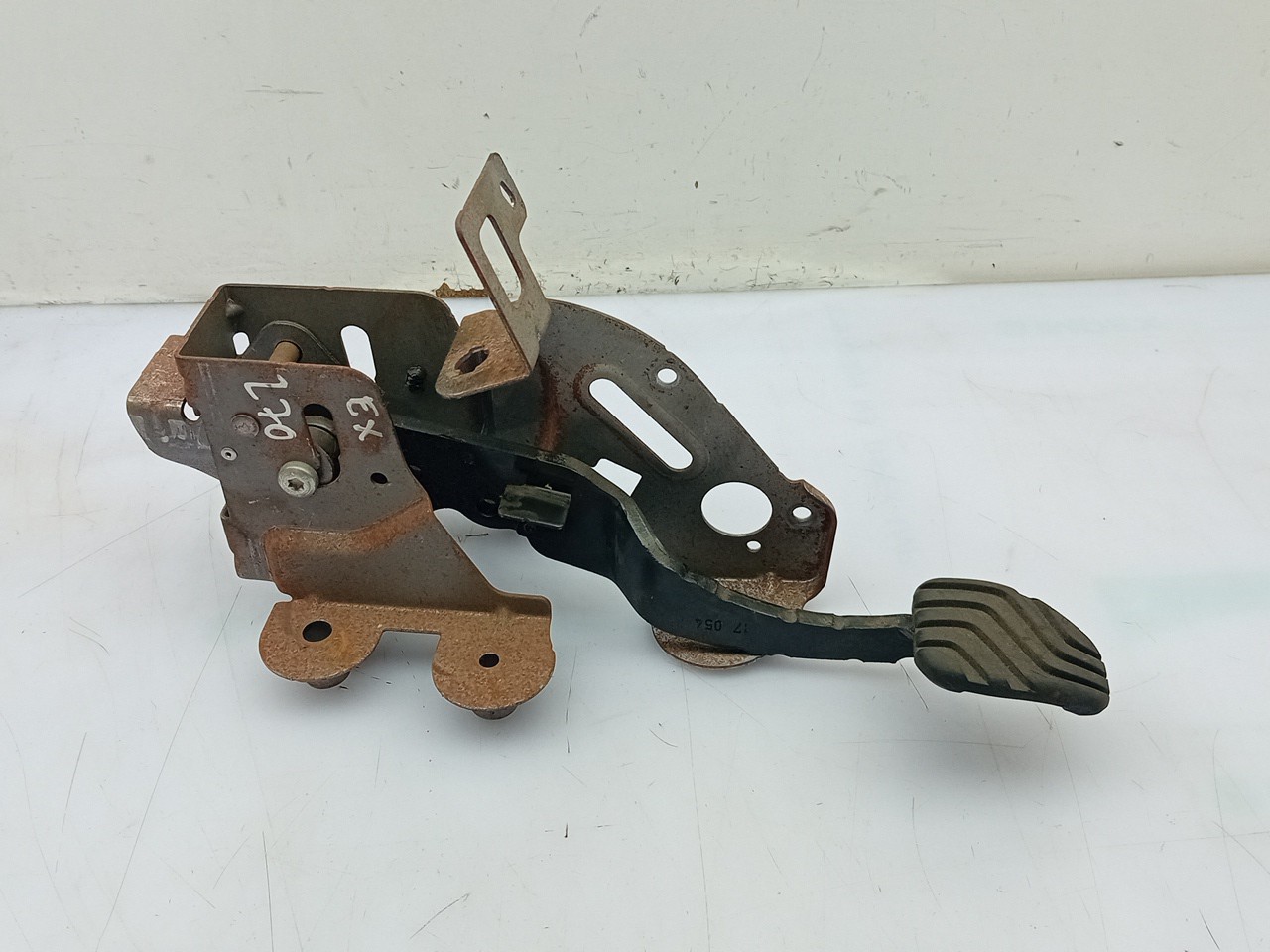 Brake Pedal RENAULT Megane IV Grandtour (K9A/M_) Imagem-1