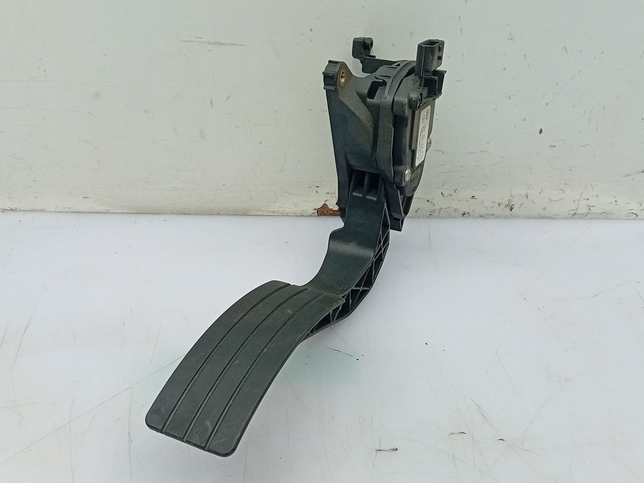 Pedal acelerador