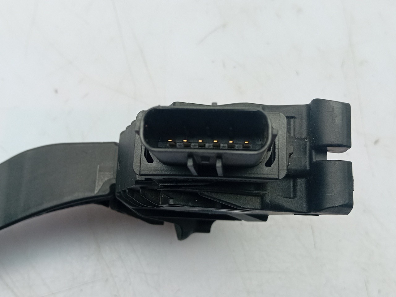 Pedal acelerador VOLKSWAGEN Golf VII (5G1, BQ1, BE1, BE2) Imagem-2