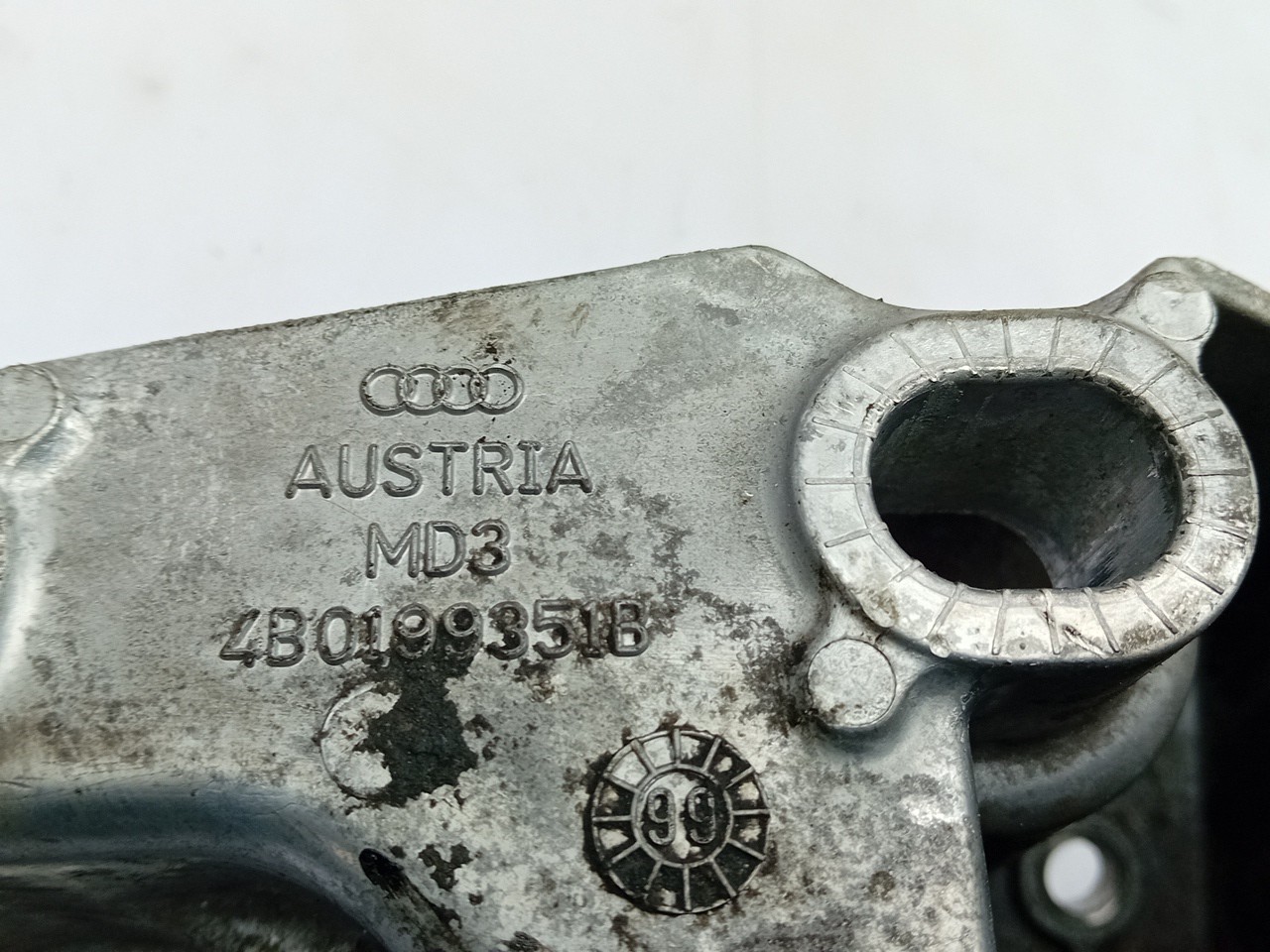 Engine Mount AUDI A6 Avant (4B5, C5) Imagem-3