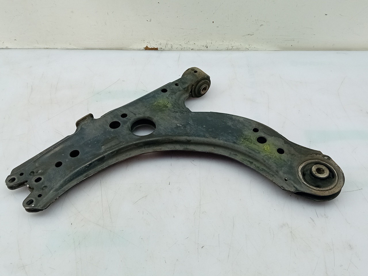 Right front suspension arm