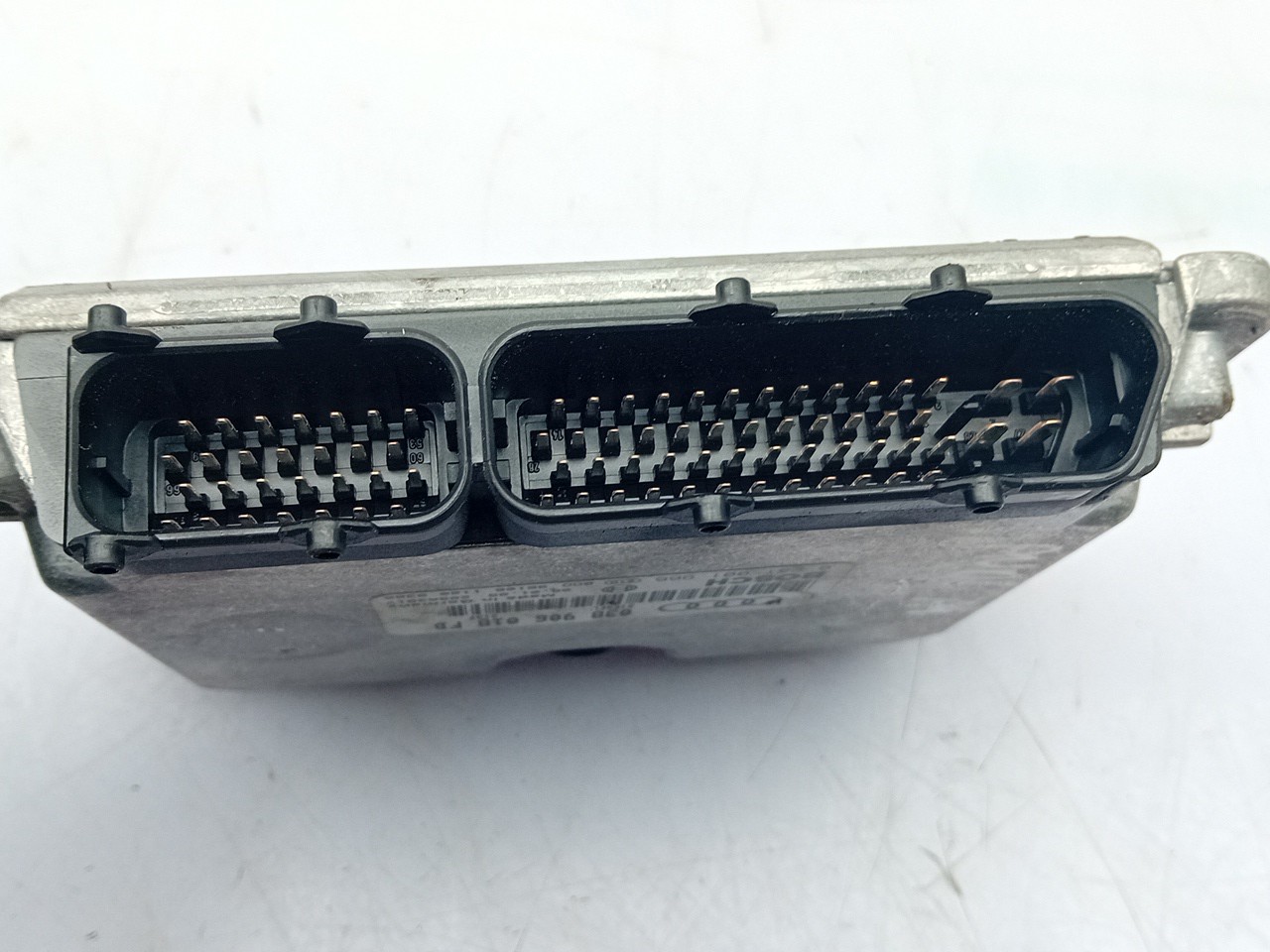 Engine control unit / ECU AUDI A4 (8D2, B5) Imagem-2