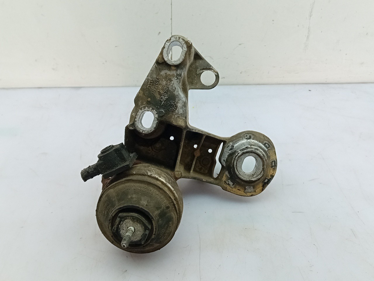 Engine Mount