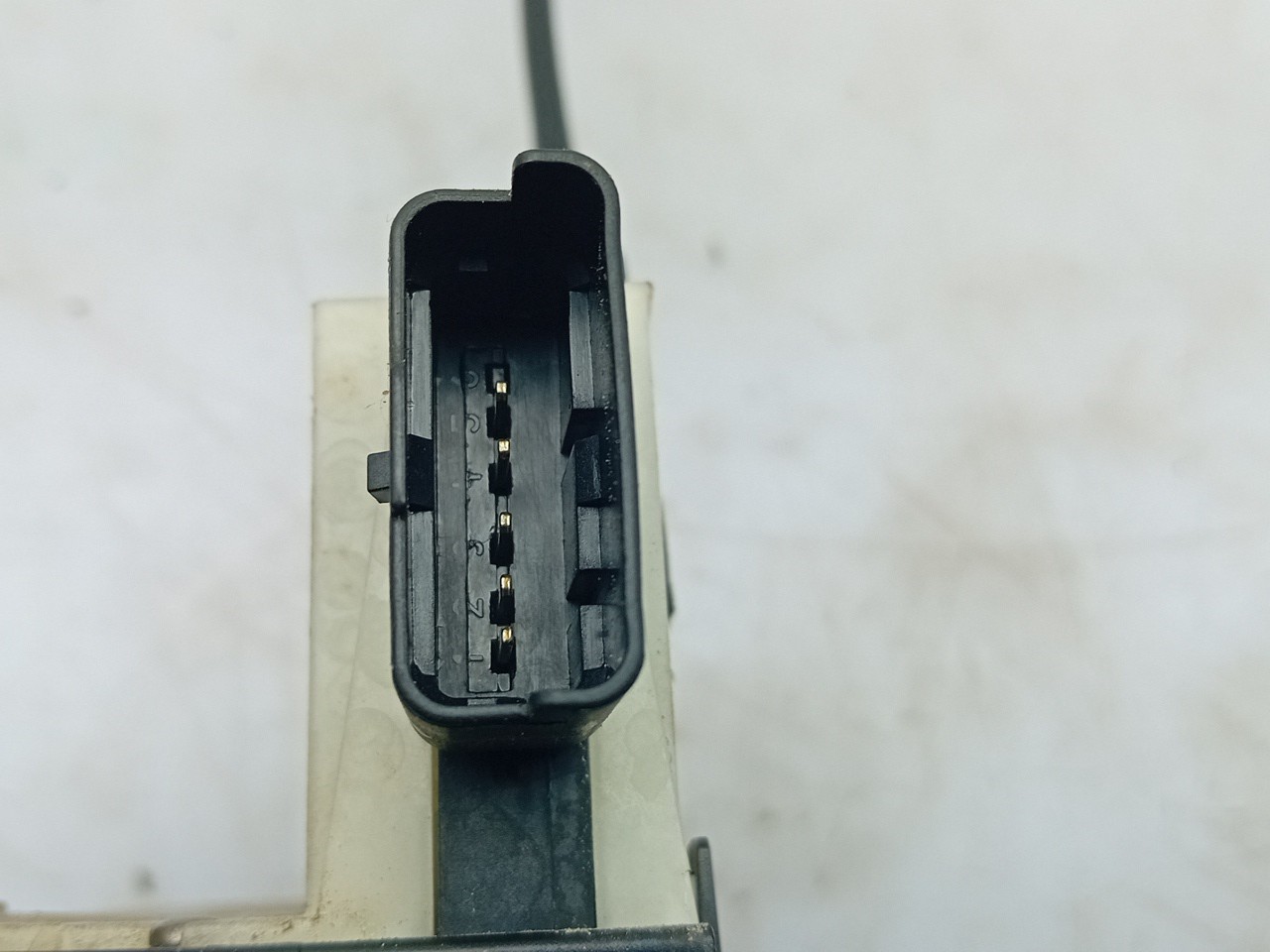 Fechadura / fecho porta frente direito PEUGEOT 208 Imagem-3