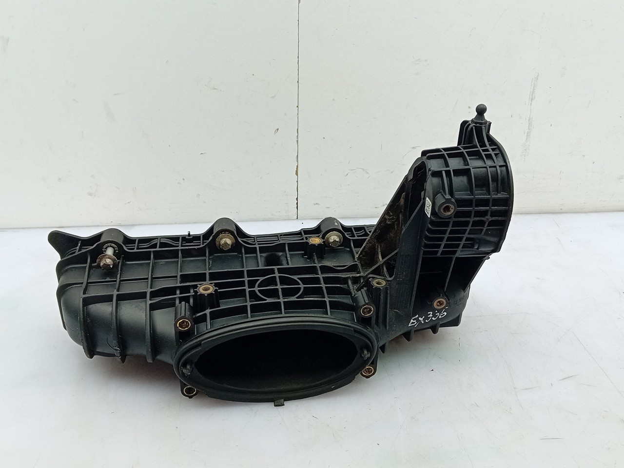 Intake manifold MERCEDES-BENZ GLA (X156) Imagem-1